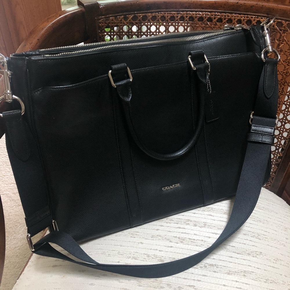 LIKE NEW Black Coach Crossgrain Leather Briefcase